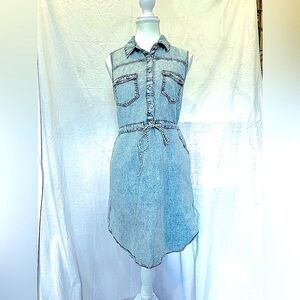Women’s size Large Western Style Mossimo Supply Co. Blue Denim Dress Cabin Barn